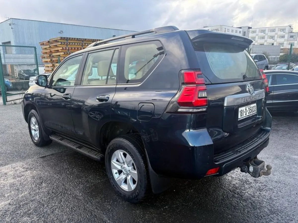 2018 Toyota Landcruiser 2.8L Diesel Crew Cab - Image 4