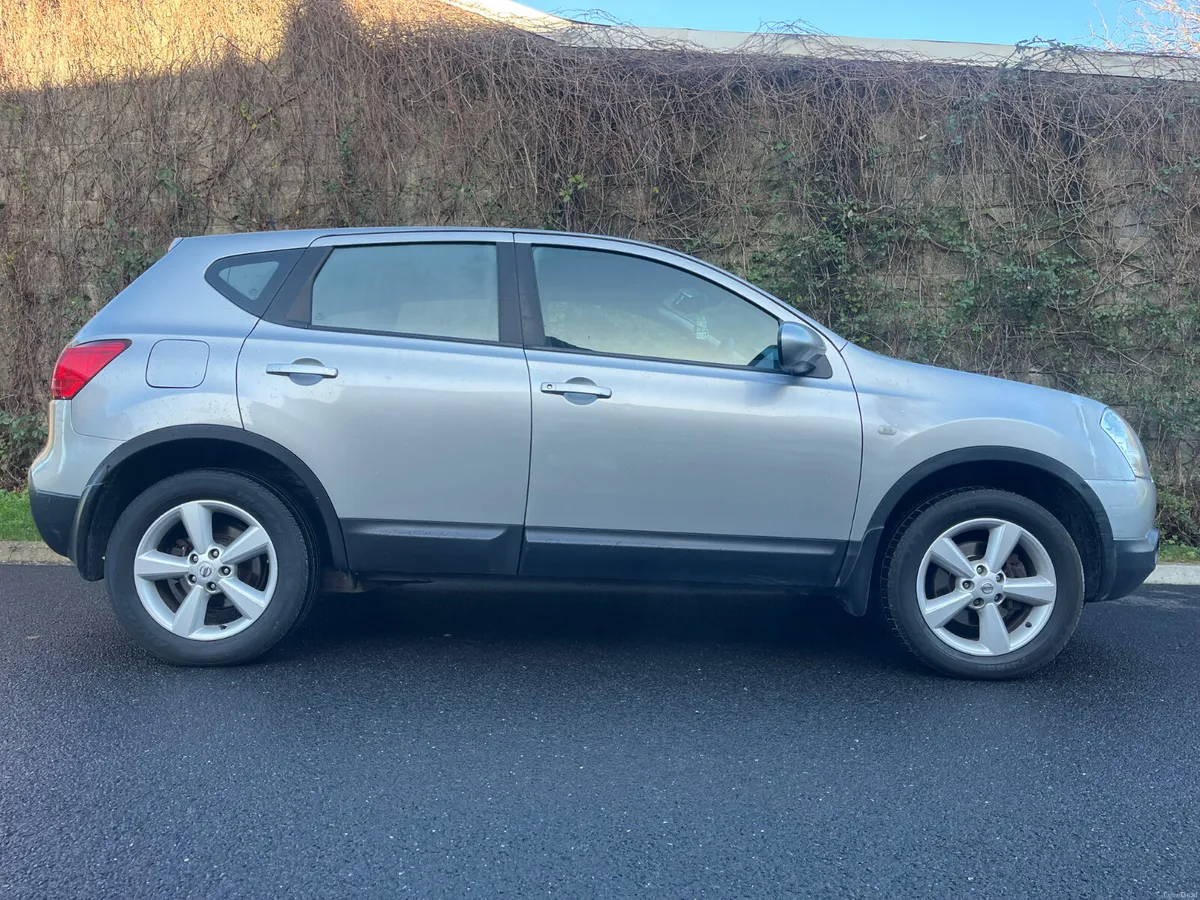 Nissan Qashqai 2009 - Image 4