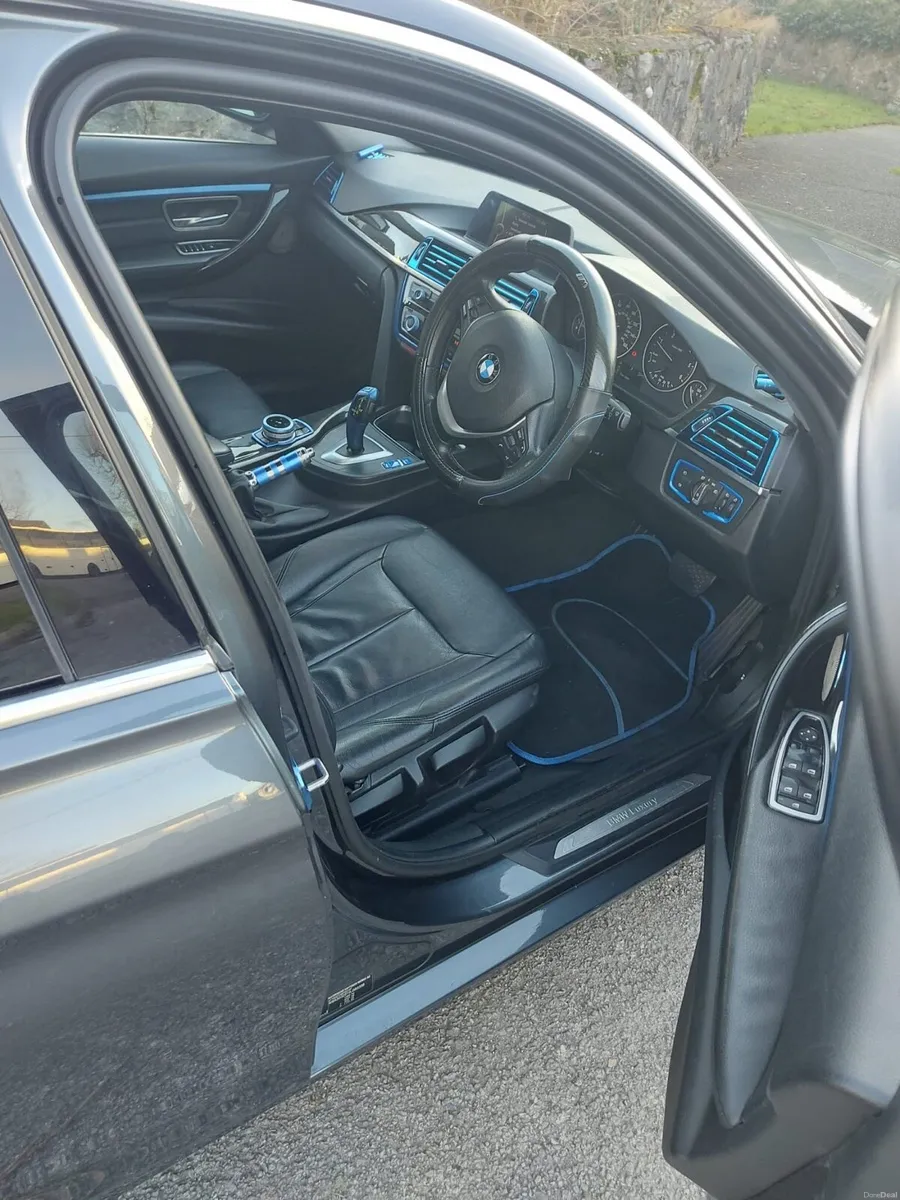 BMW 320D automatic - Image 3