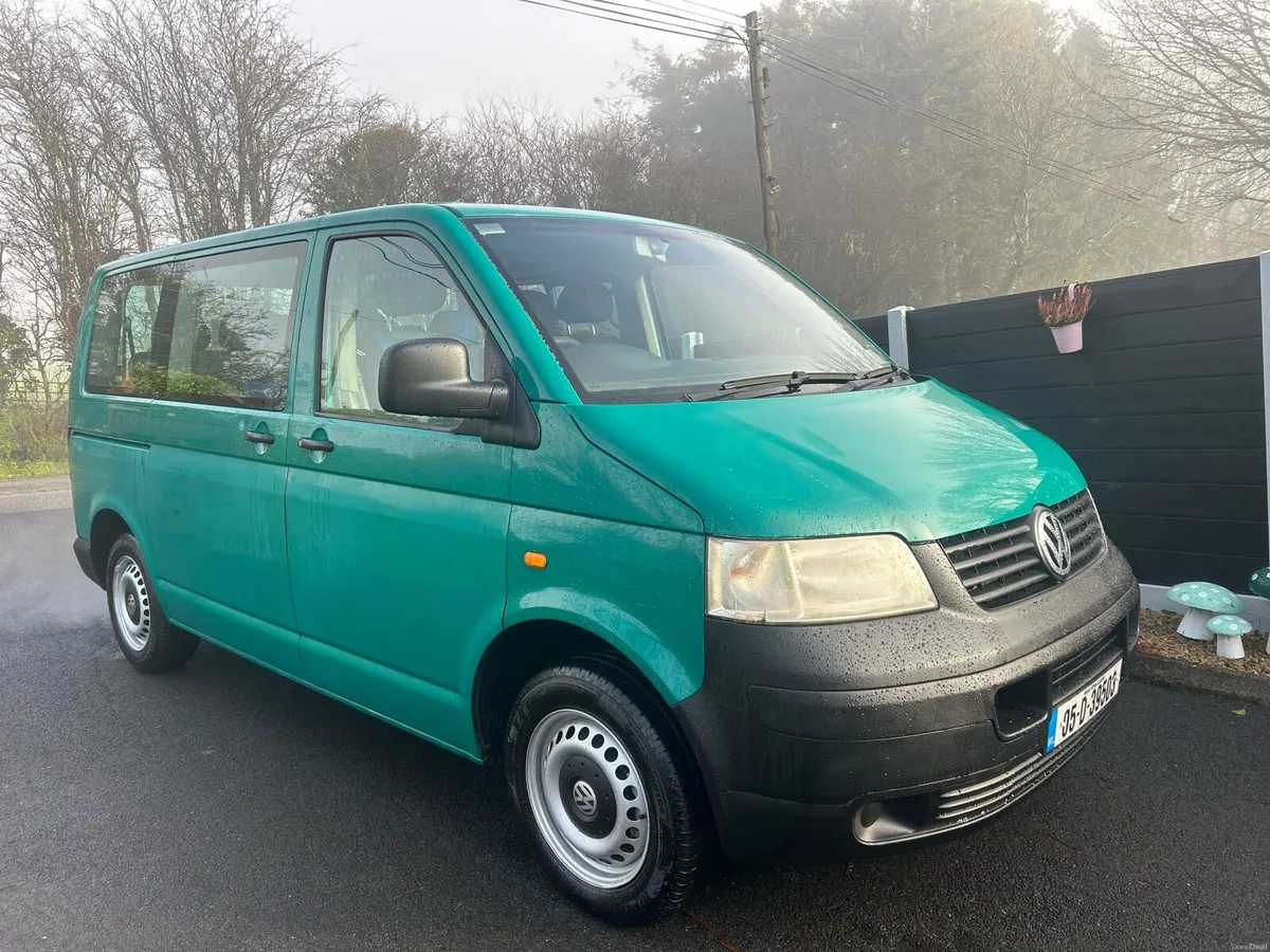 Volkswagen shuttle/Transporter 9 seater 05 New Nct - Image 1