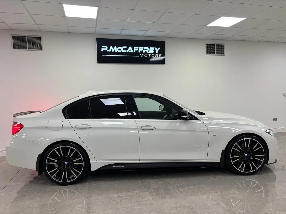 2015 BMW 320D M-SPORT F30 AUTO M-PERFORMANCE KIT - Image 5