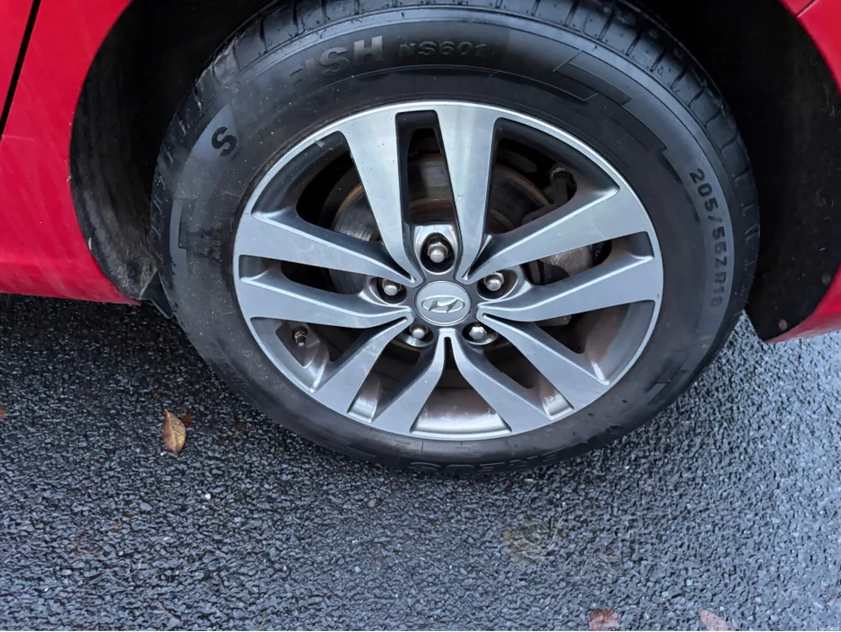 Hyundai i30 SE T-GDI - Image 6