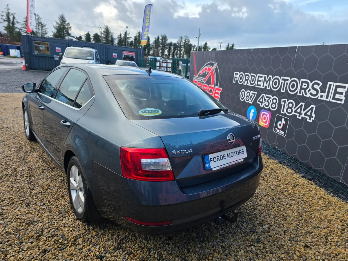 Skoda Octavia 2018 - Image 3