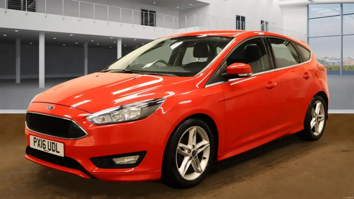 Ford Focus Zetec S 2016 - Finance Available - Image 2