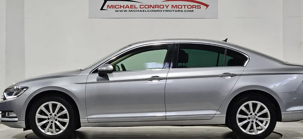 Volkswagen Passat SE Business 2018 - Image 3