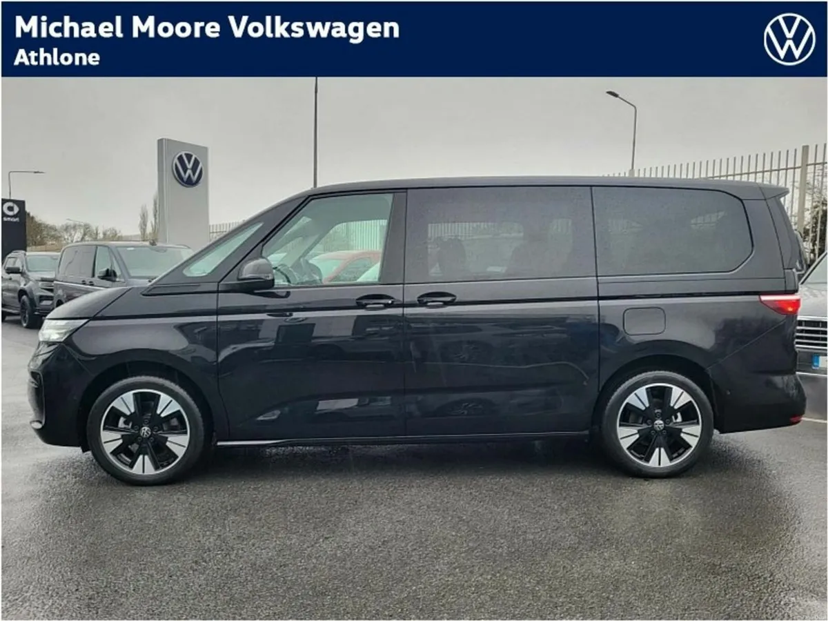 Volkswagen Multivan T7 LIFE e-Hybrid 1.5 PHEV 240B - Image 6