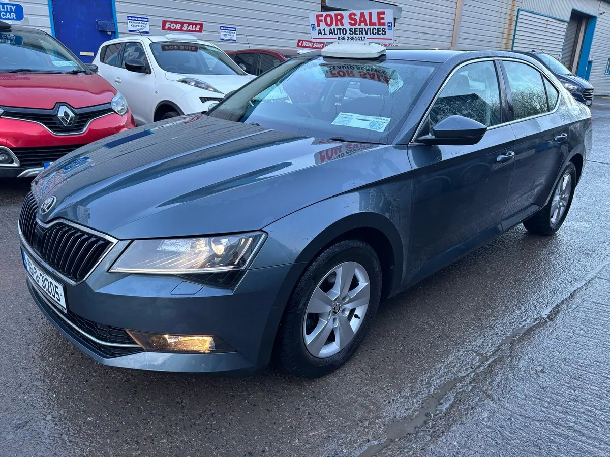 161 Skoda superb - Image 2