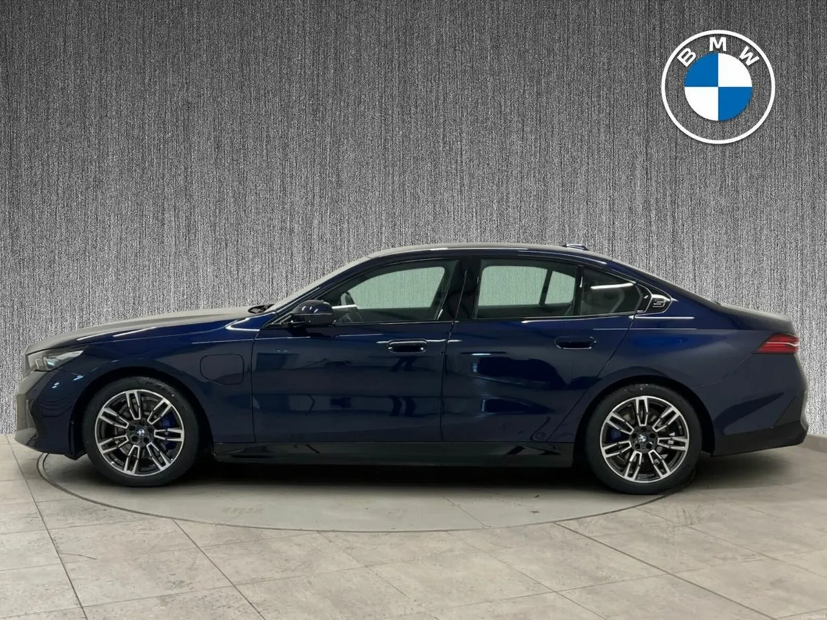 BMW 5-Series 530e M Sport- IMMEDIATE DELIVERY - Image 4