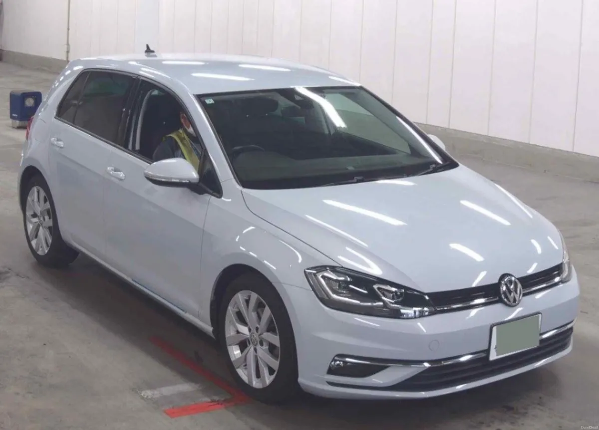 2017 VW Golf Highline Automatic - Image 1