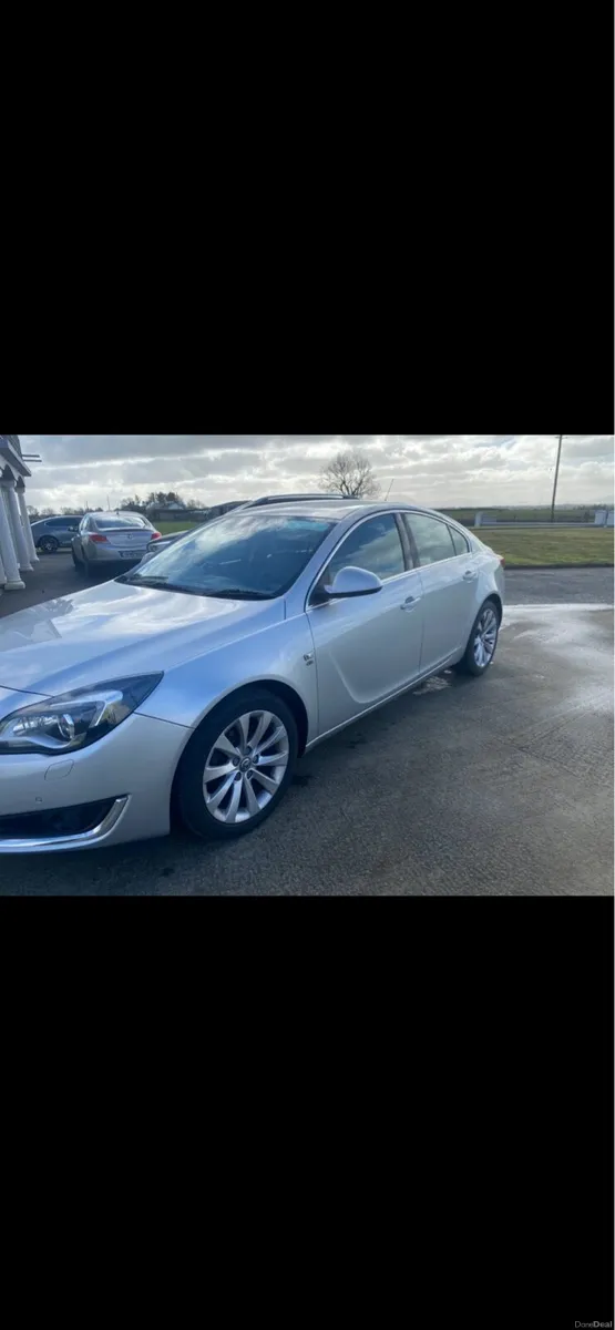 Vauxhall Insignia - Image 2