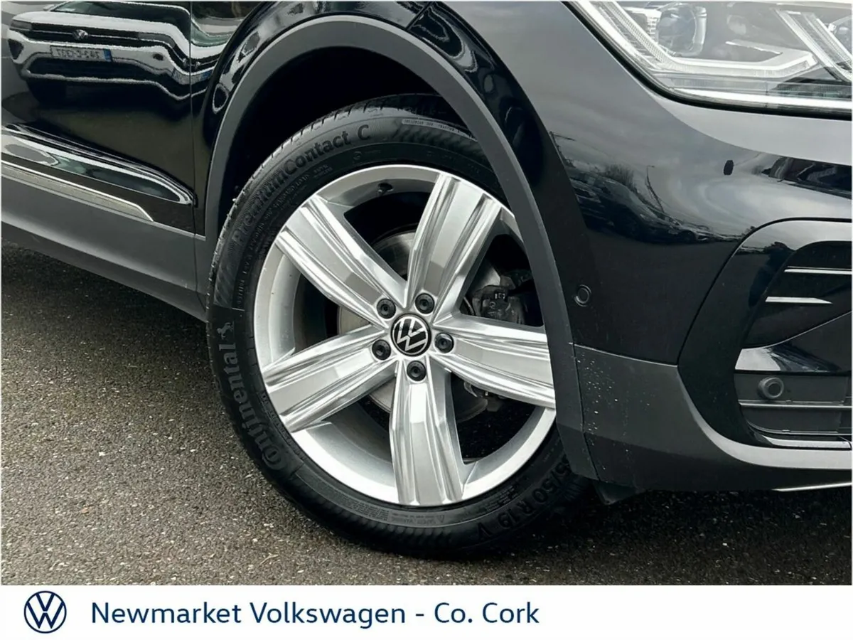 Volkswagen Tiguan SUNROOF ELEGANCE 2.0TDI 150BHP 6 - Image 2