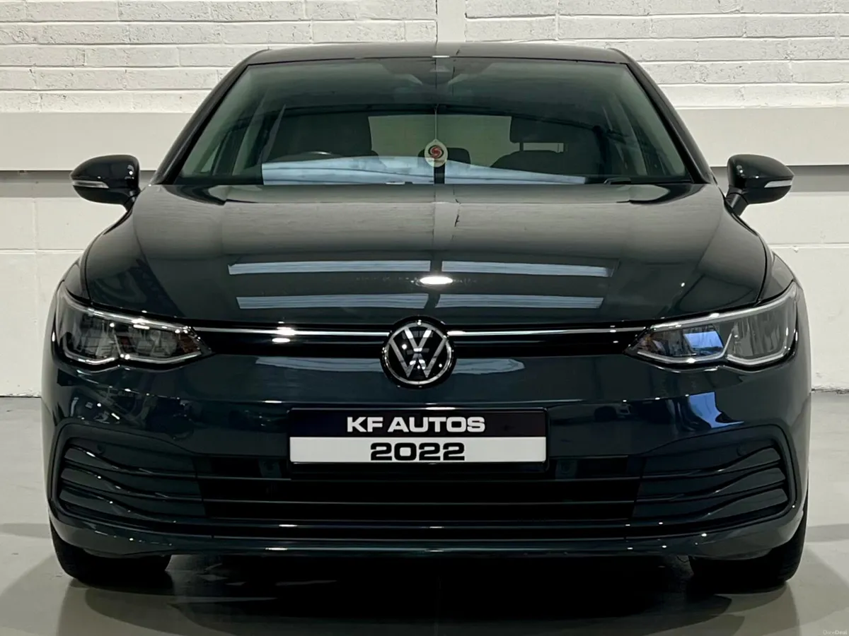 Volkswagen Golf Life 2.0TDI 6 Speed Manual 115bhp - Image 2