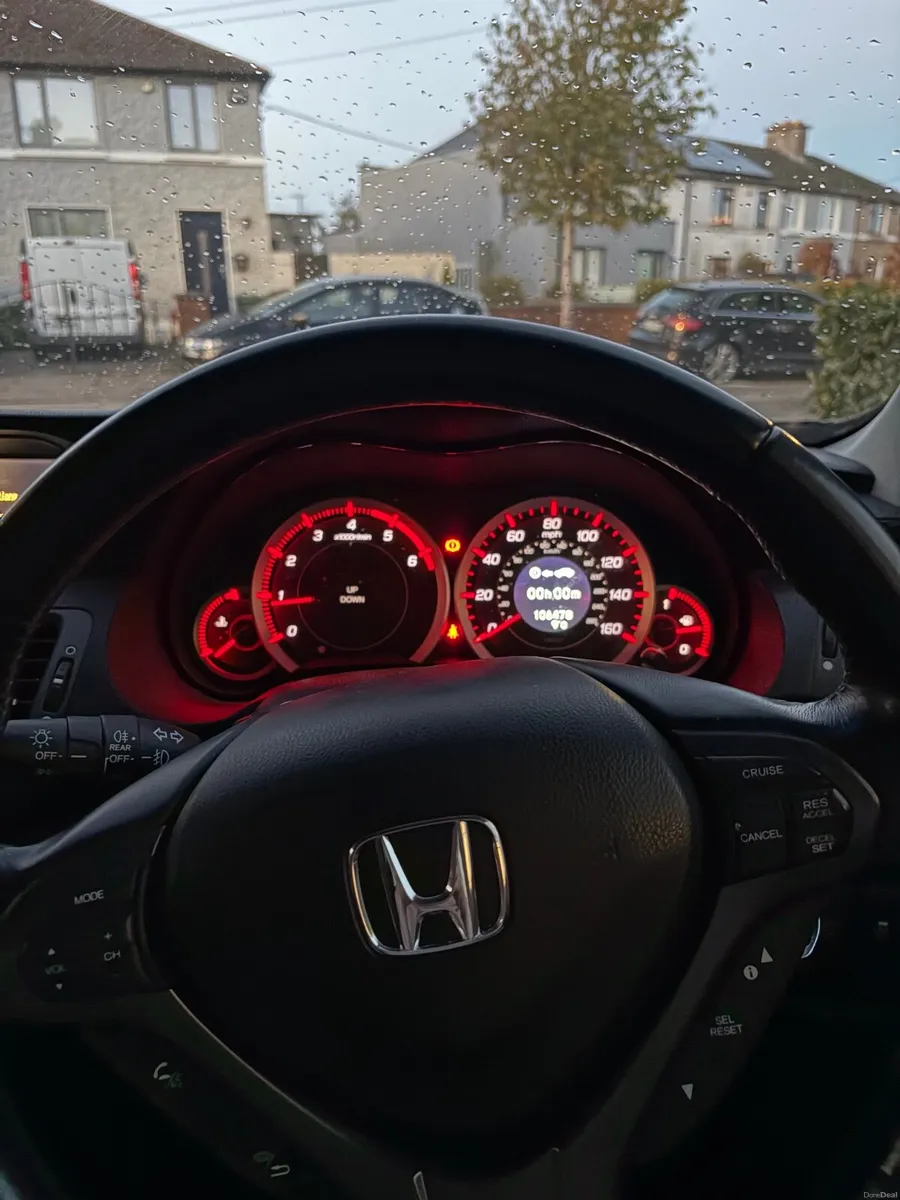 Honda Accord 2013 - Image 4