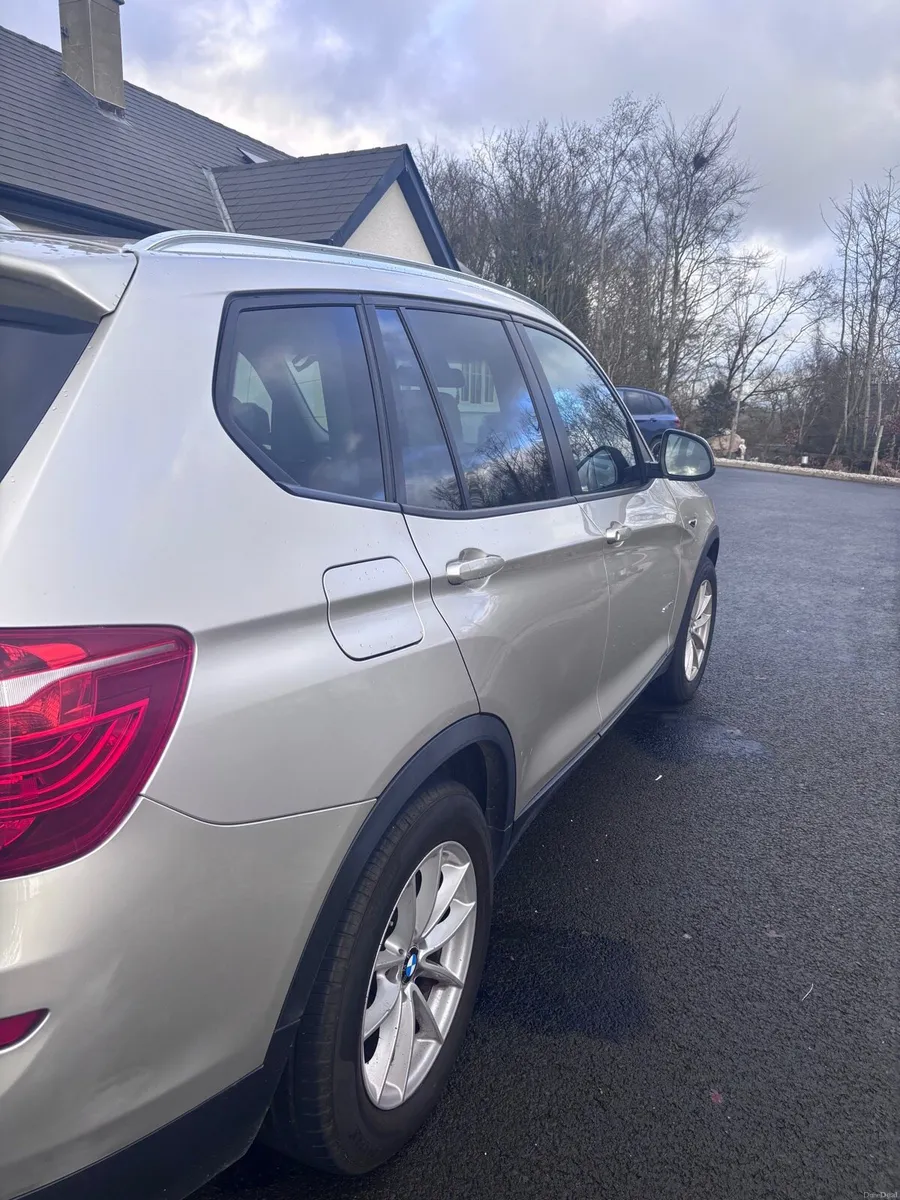 Bmw x3  Diesel 2.0 manual - Image 4