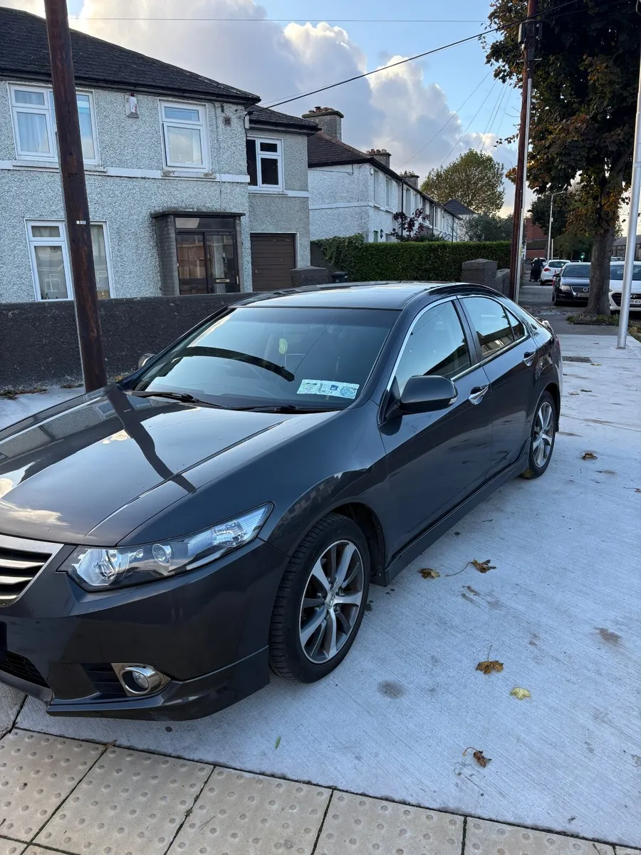 Honda Accord 2013 - Image 1