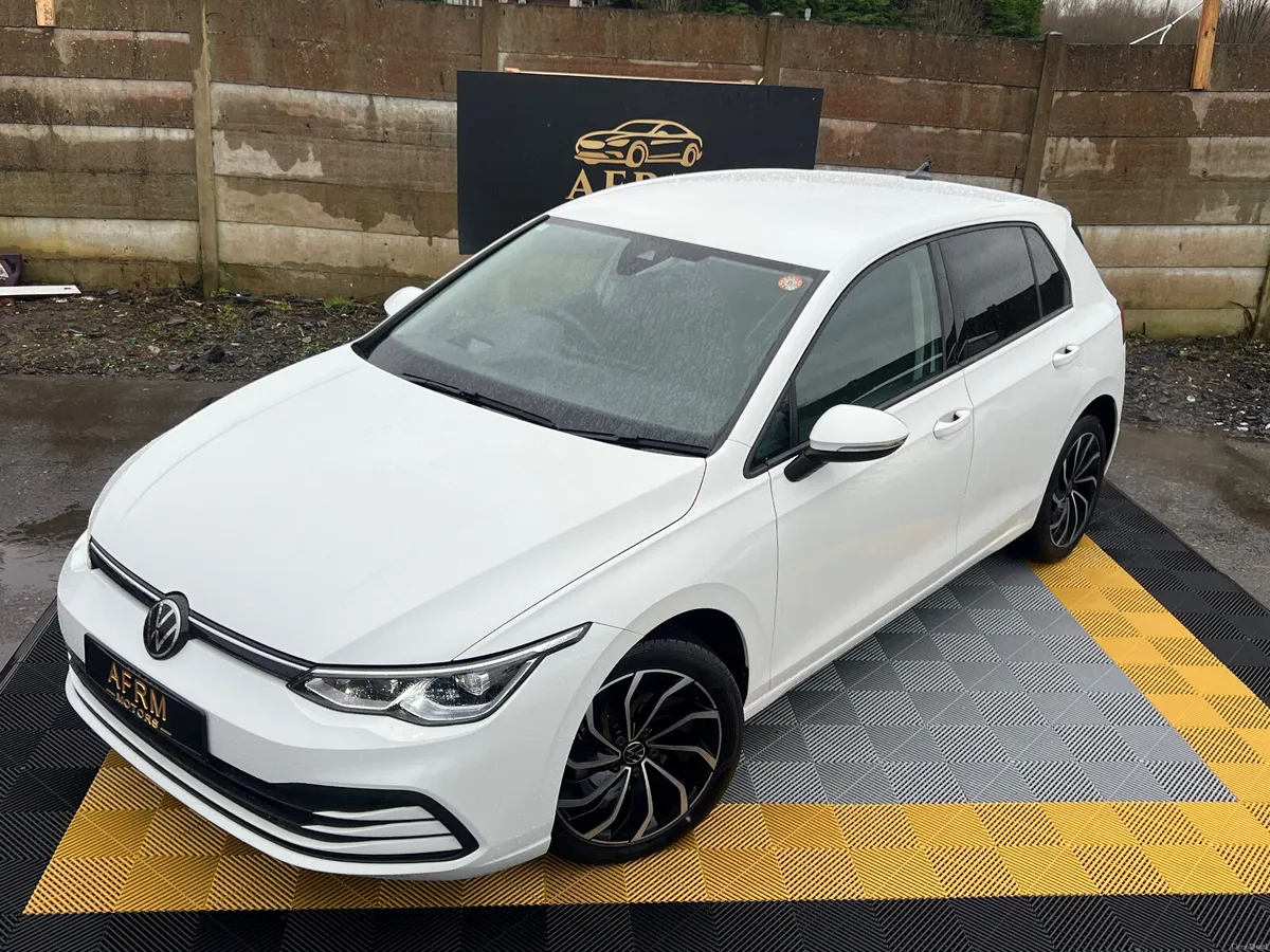 Volkswagen Golf 2.0 TDI Auto - Image 2