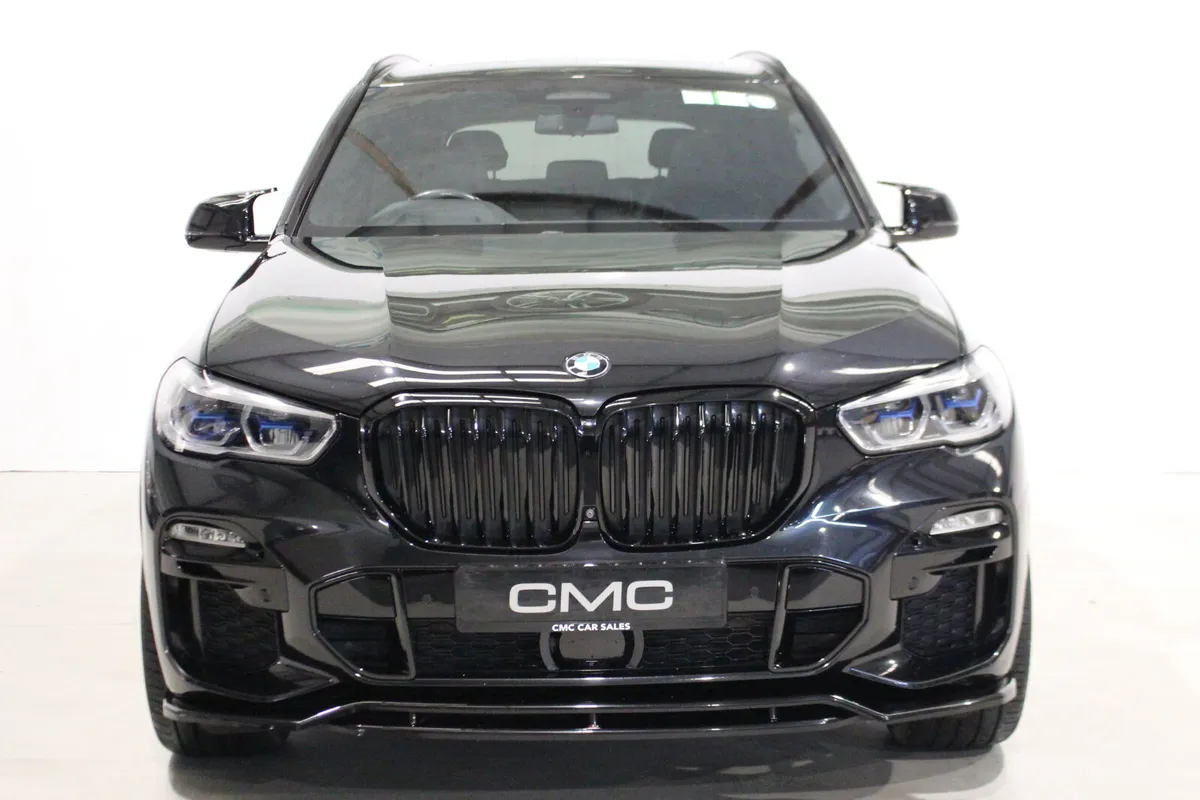 BMW X5 45e 2021 - Bowers & Wilkins Sound - Image 2