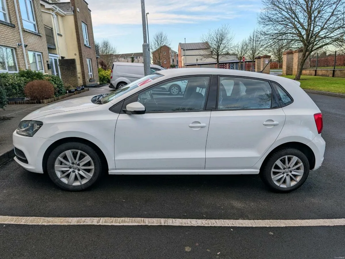 Volkswagen Polo 2016 Auto Low Mileage - Image 2