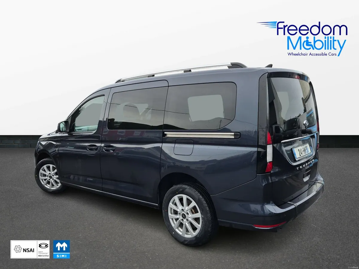 Ford Tourneo Connect Taxi Spec Wheelchair Access - Image 4