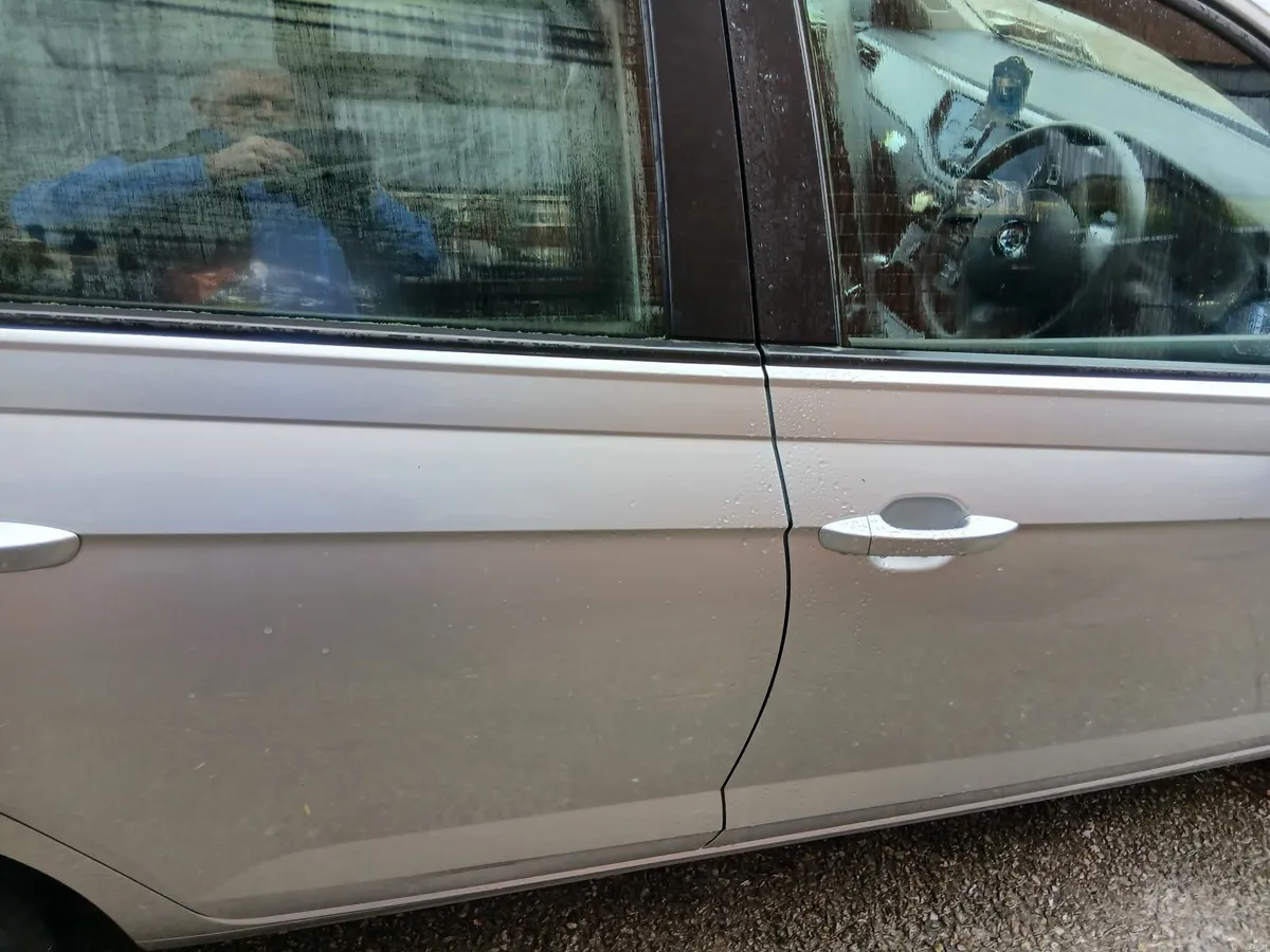 Volkswagen Polo 2019 - Image 3