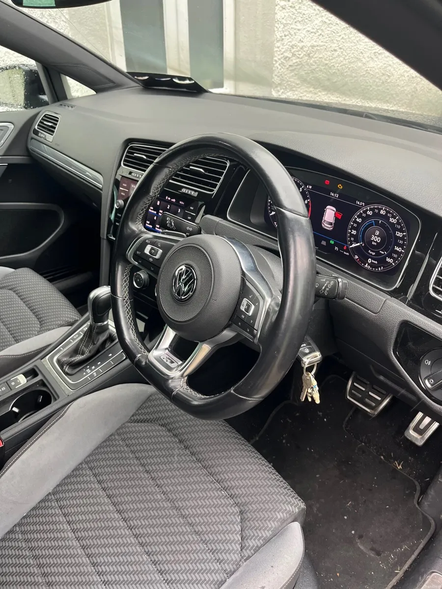 Volkswagen Golf 2018 - Image 2