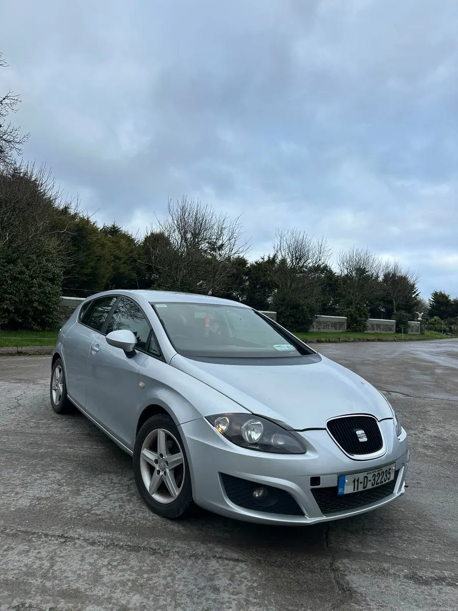 SEAT Leon 2011 - Image 1
