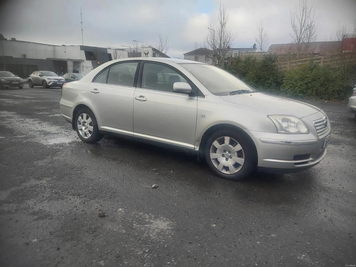 Toyota Avensis 2006 - Image 1