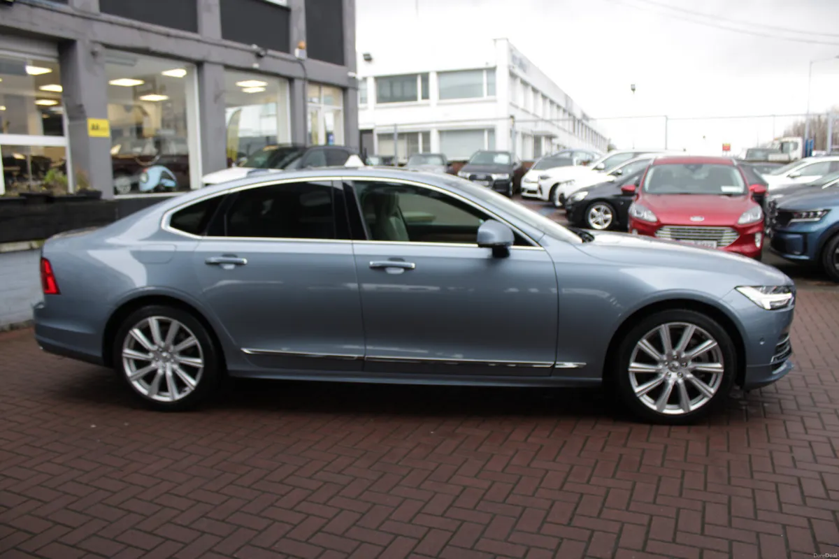 2.0T8 PLUG IN HYBRID INSCRIPTION EDITION 43,900KMS - Image 3