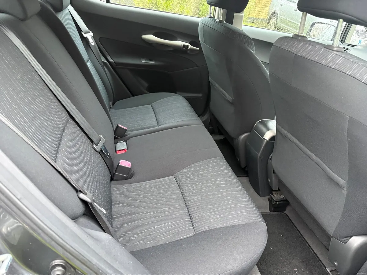 Toyota Auris 2008 1.4 Luna - Image 4