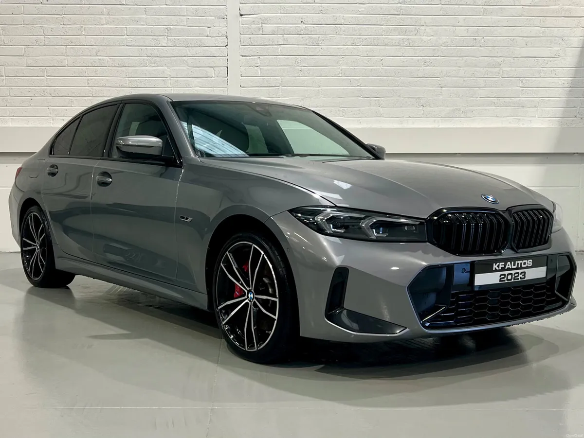 BMW 3 Series 330e (xDrive) M Sport Pro PHEV Auto - Image 3