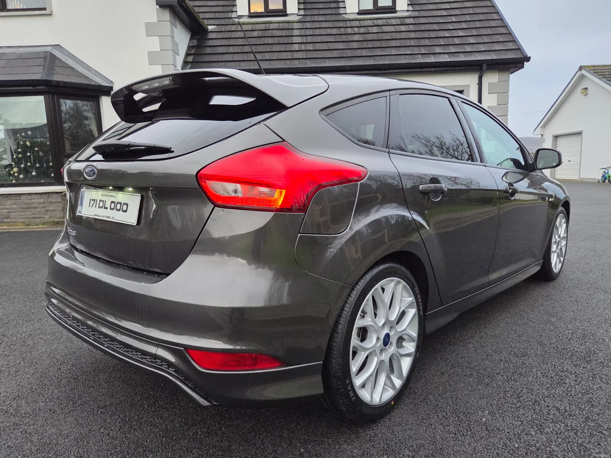 2017 FORD FOCUS ST LINE 1.5TDCI 120BHP - Image 4