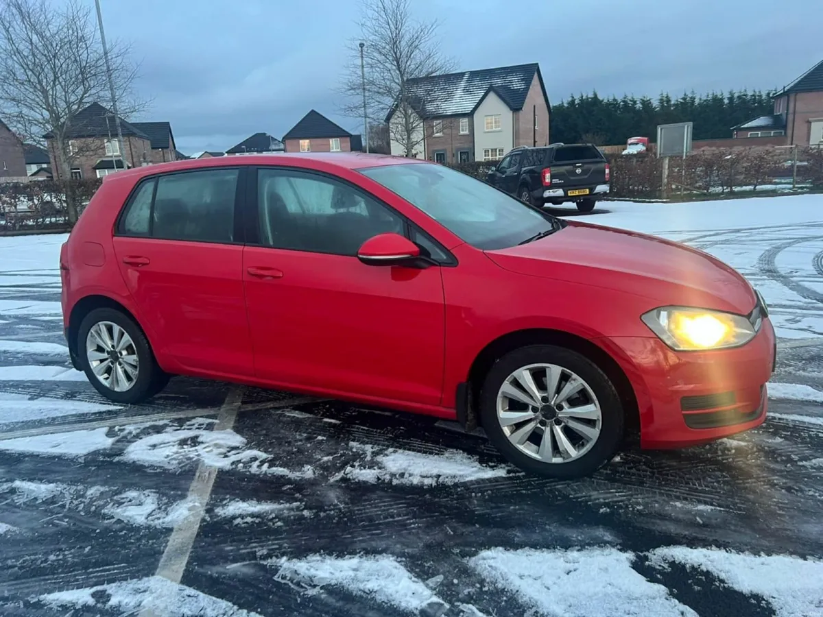 Volkswagen Golf 2014 - Image 1