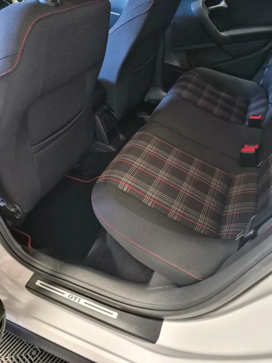 Volkswagan polo GTI top spec automatic - Image 4