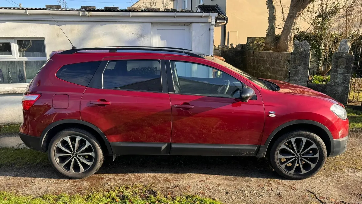 Nissan Qashqai+2 2013 - Image 1