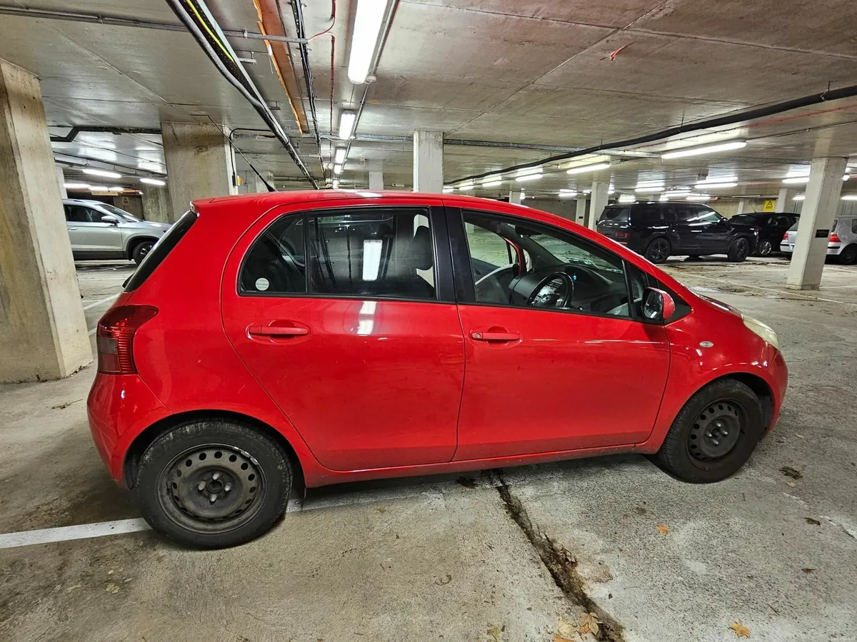 Toyota Yaris 2007 - Image 4