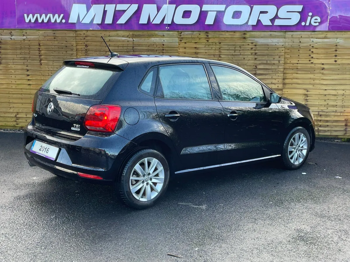 VOLKSWAGEN POLO! LOW KMS - Image 4