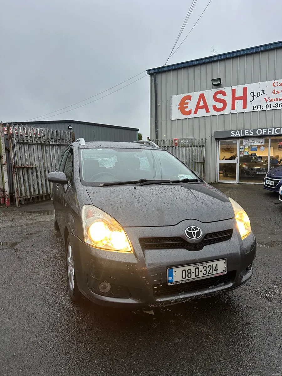 Toyota Corolla 1.6 Petrol NCT TAX 7 Seater - Image 4