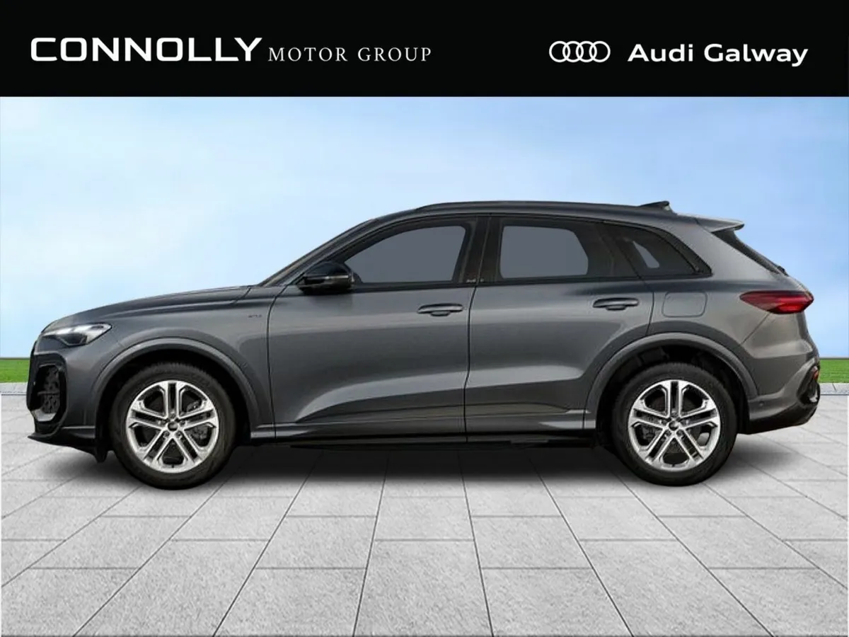 Audi Q5 S-LINE E-HYBRID QUATTRO A/T - Image 3