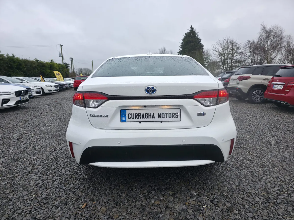 2023 Toyota Corolla Hybrid - Image 4