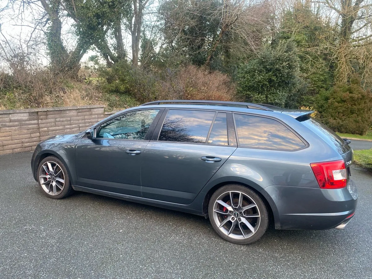 2016 Skoda Octavia VRS DSG - Image 4