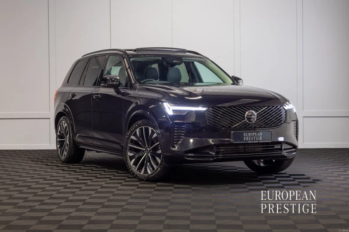 2025 Volvo XC90 T8 Plus Dark Theme 7 Seater - Image 1