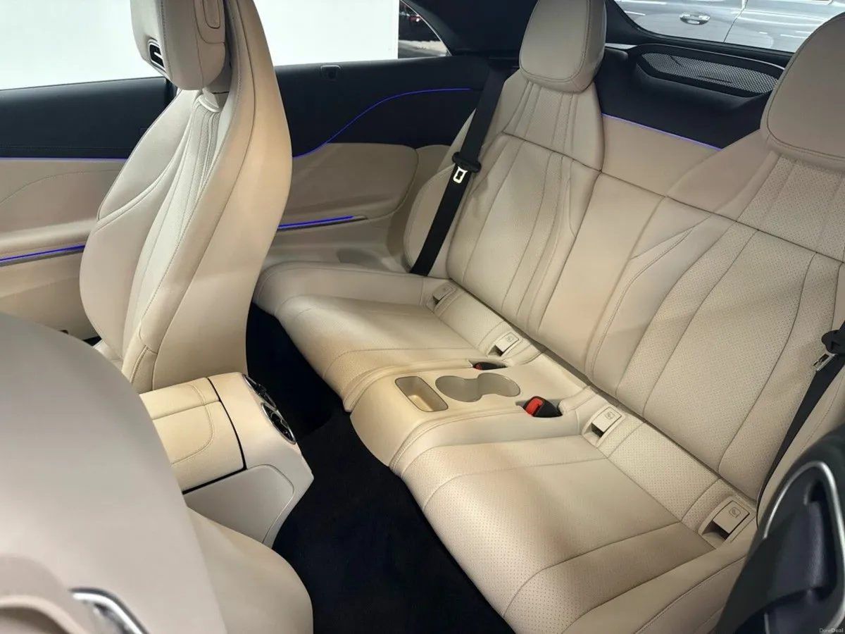 Mercedes-Benz CLE CLE 220 d CABRIOLET AMG LINE+ - Image 4