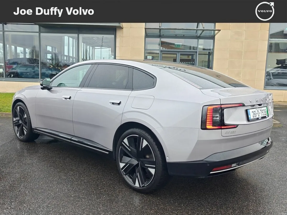 Volvo EX90 Plus - Image 2