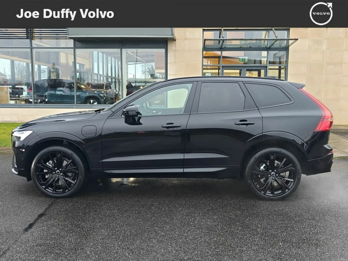 Volvo XC60 XC60 T6 PHEV PLUS BE AWD 5DR A - Image 3