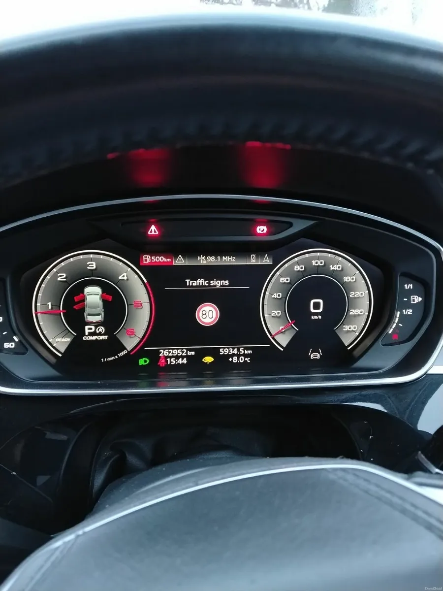 Audi A8 2018 - Image 4