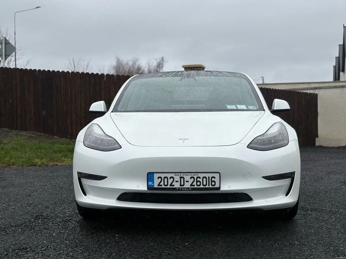 TESLA MODEL 3 - LONG RANGE - AWD - Image 2