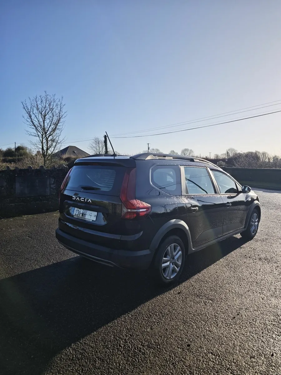 Dacia Jogger 2023 - Image 2