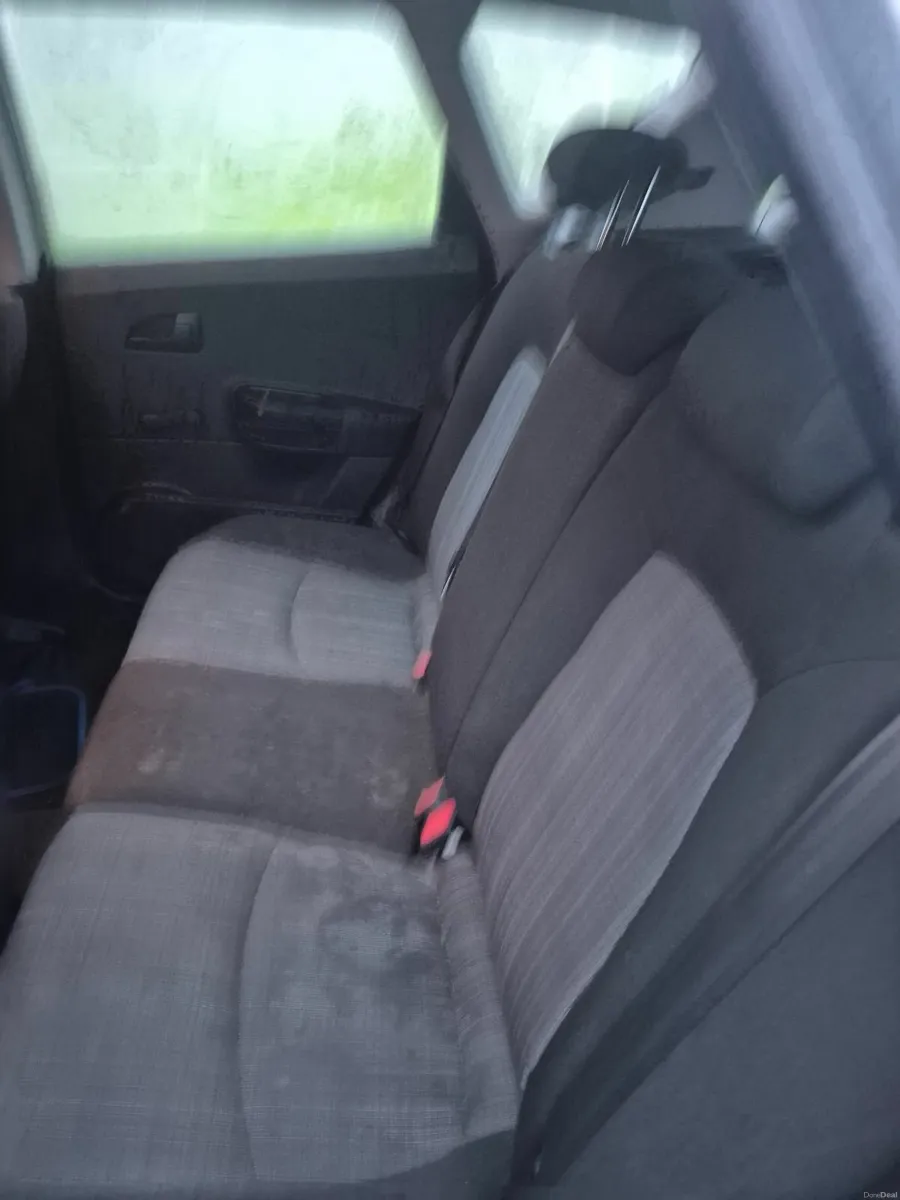 Kia Ceed 2012 - Image 4