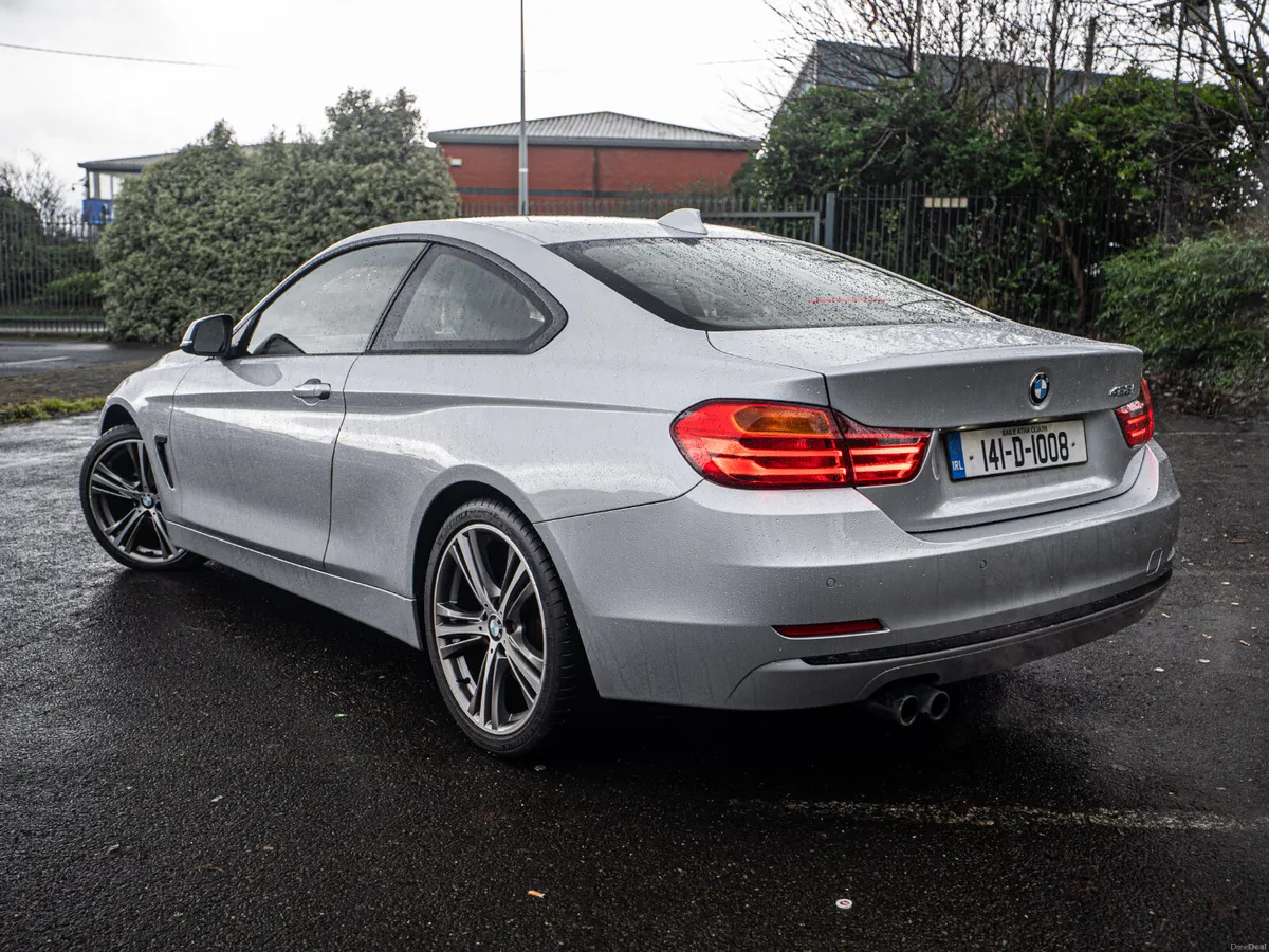 BMW 4-Series 2014 - Image 4