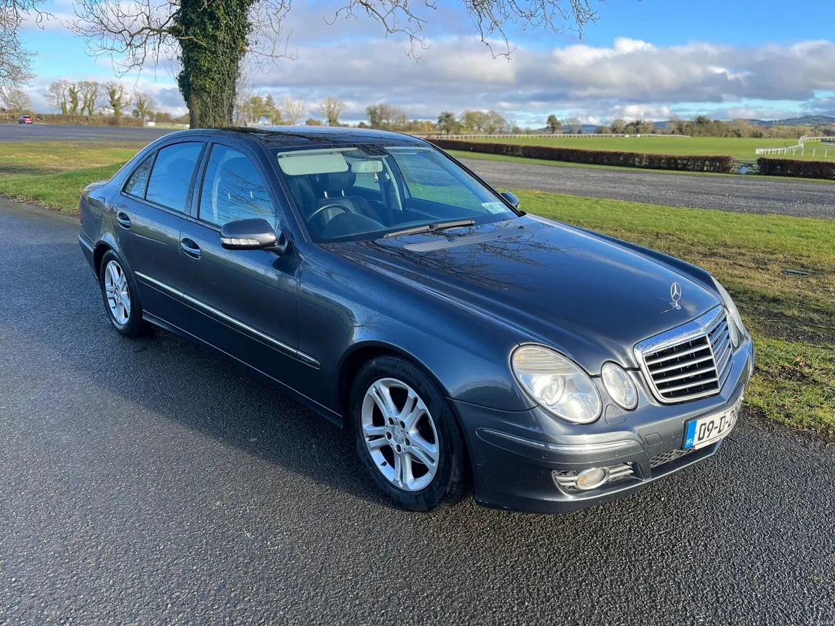 Mercedes-Benz E-Class 2009 Trade sale - Image 1